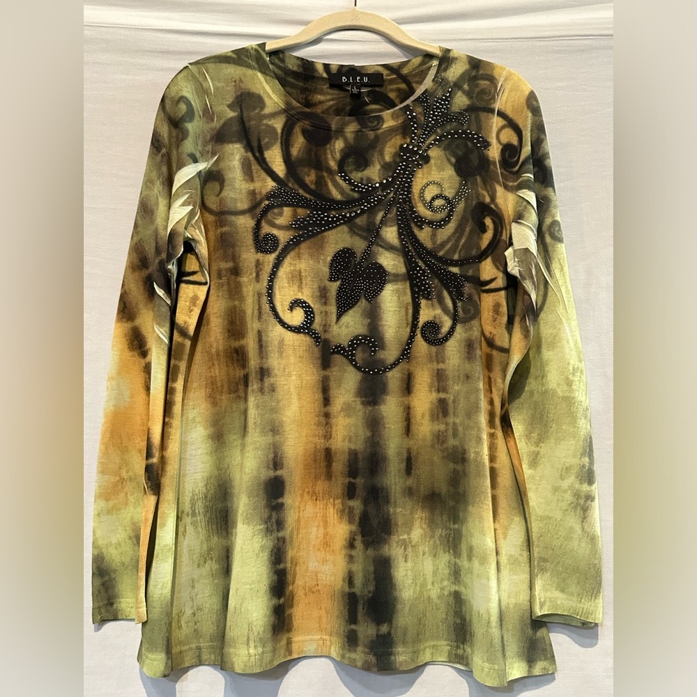 NWOT - B.L.E.U. Long Sleeve Beaded Top - Size Large